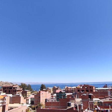 Hostal Sol Y Luna Bed & Breakfast Copacabana  Luaran gambar