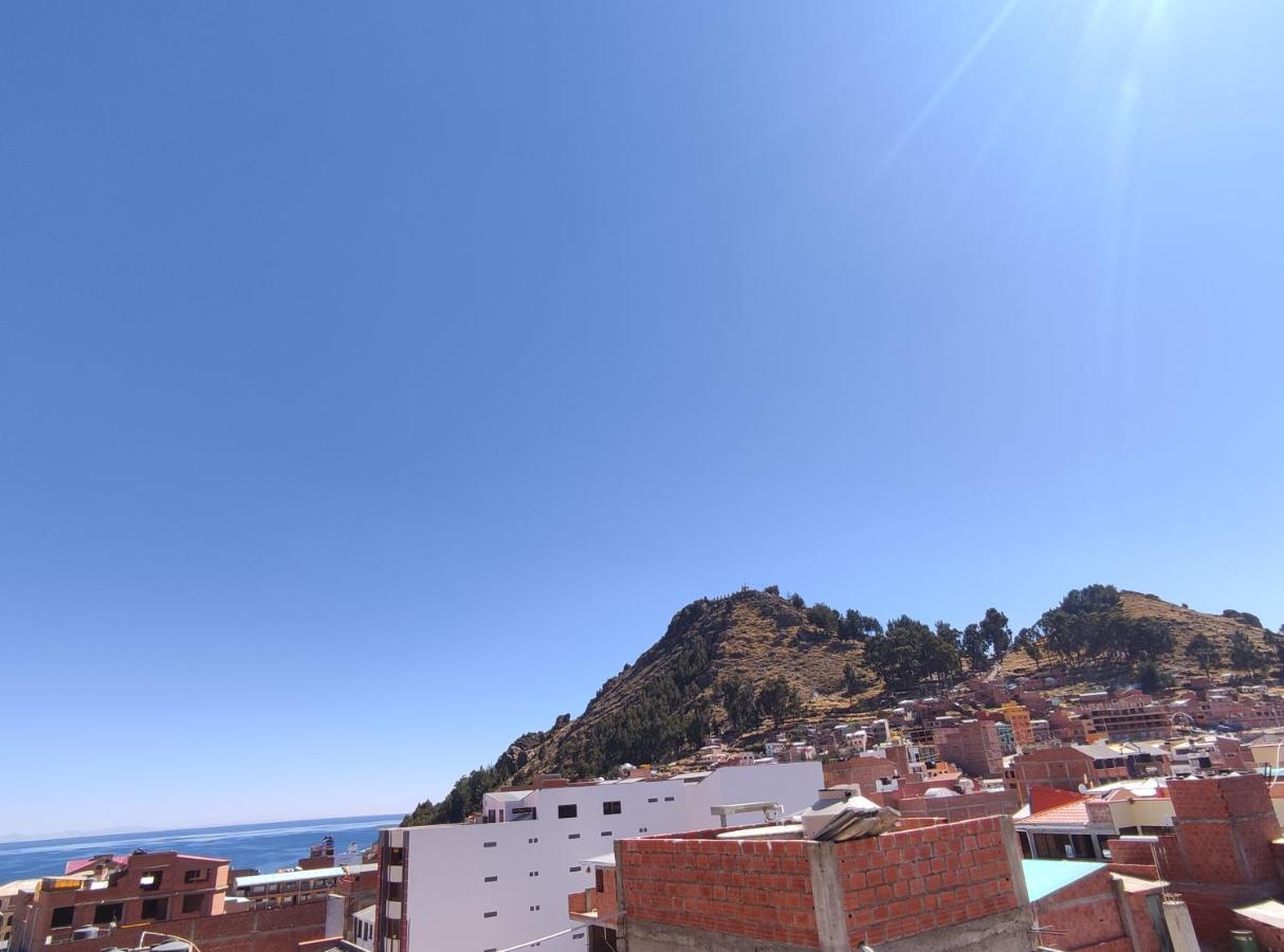 Hostal Sol Y Luna Bed & Breakfast Copacabana  Luaran gambar