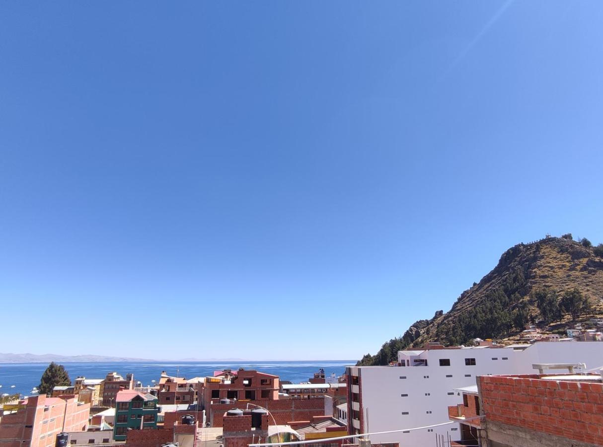 Hostal Sol Y Luna Bed & Breakfast Copacabana  Luaran gambar
